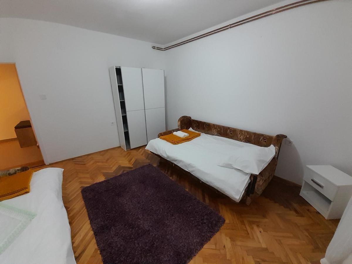 Apartman Stevan Pirot Eksteriør bilde