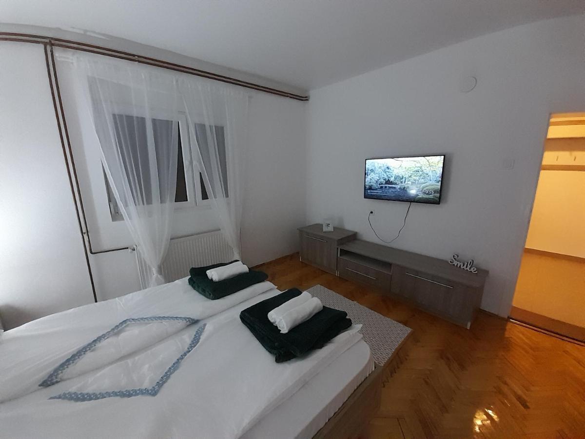 Apartman Stevan Pirot Eksteriør bilde